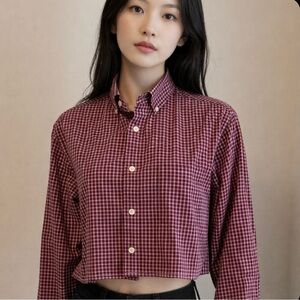 Merona Red Woman’s Ginham Button Down Shirt Small Classic Fit Cotton